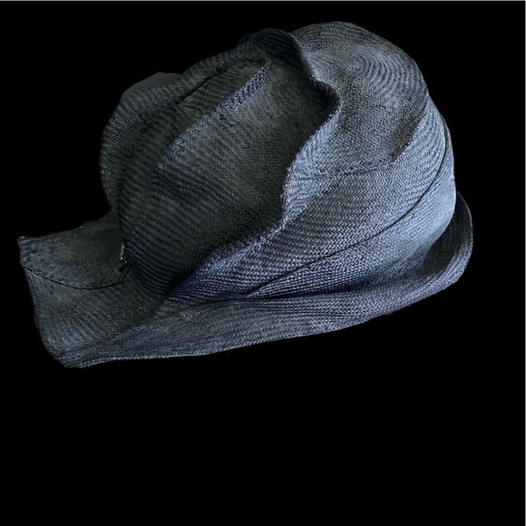 Vintage artisan made boutique hat Dark navy.  An original piece - Picture 3 of 4